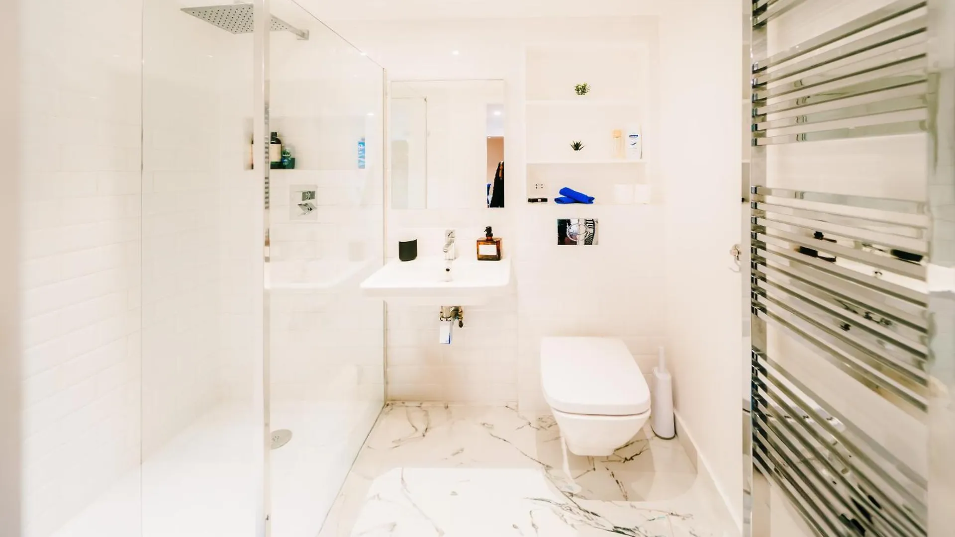 Gorgeous Apartment In The Heart Of Trendy Shoreditch Лондон