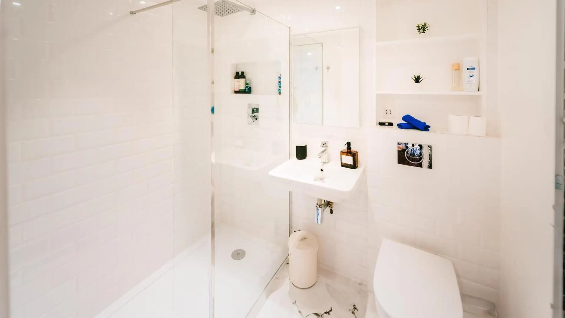Gorgeous Apartment In The Heart Of Trendy Shoreditch Лондон